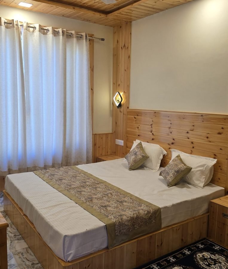 WhatsApp Image 2025-05-26 at 10.58.04_c4ee09c9